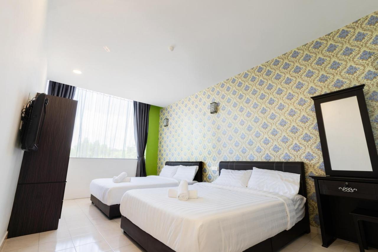 Ant Hotel Malacca Luaran gambar