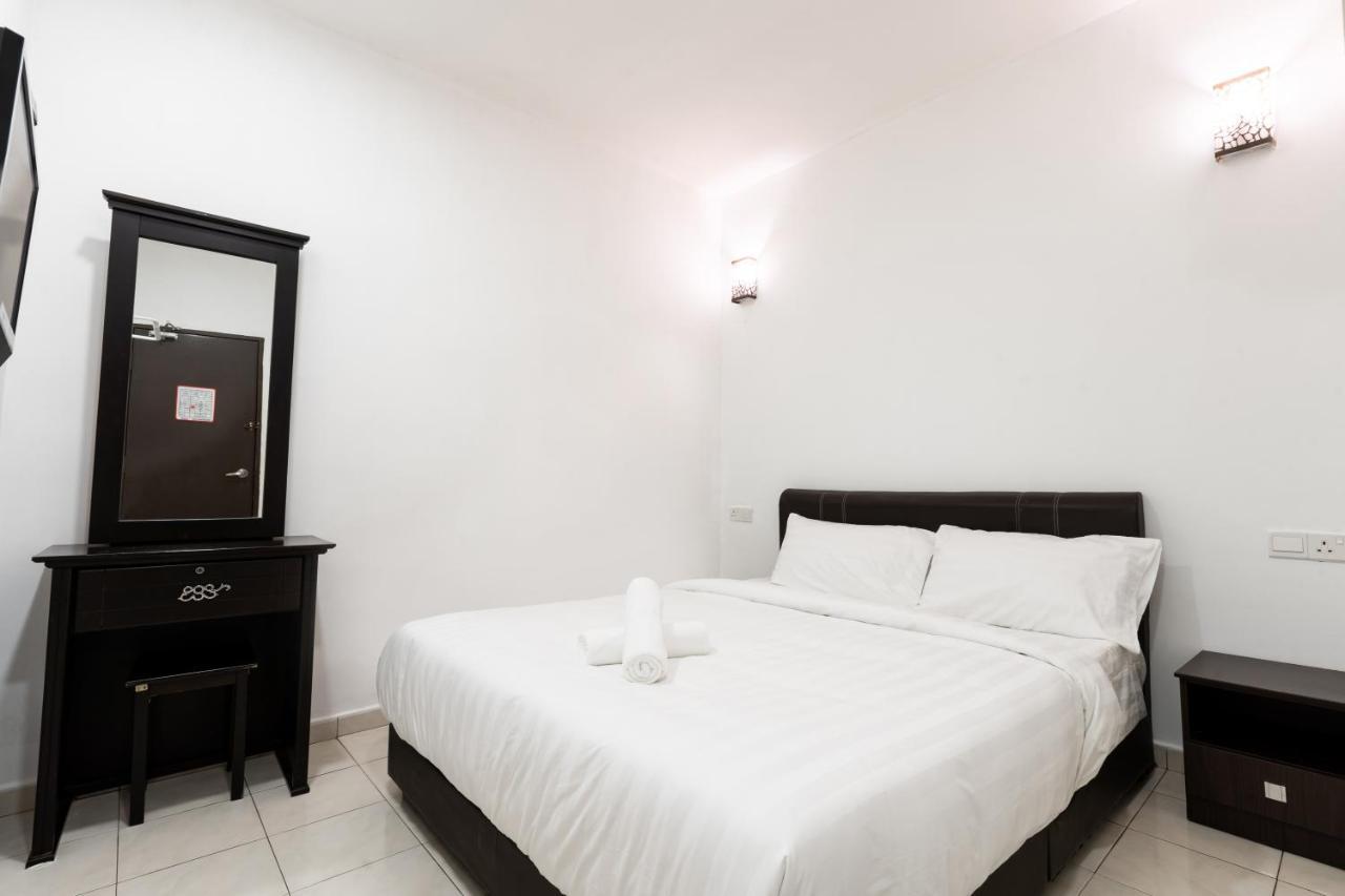 Ant Hotel Malacca Luaran gambar