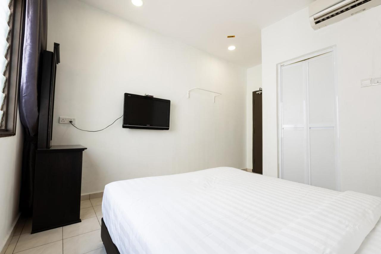 Ant Hotel Malacca Luaran gambar