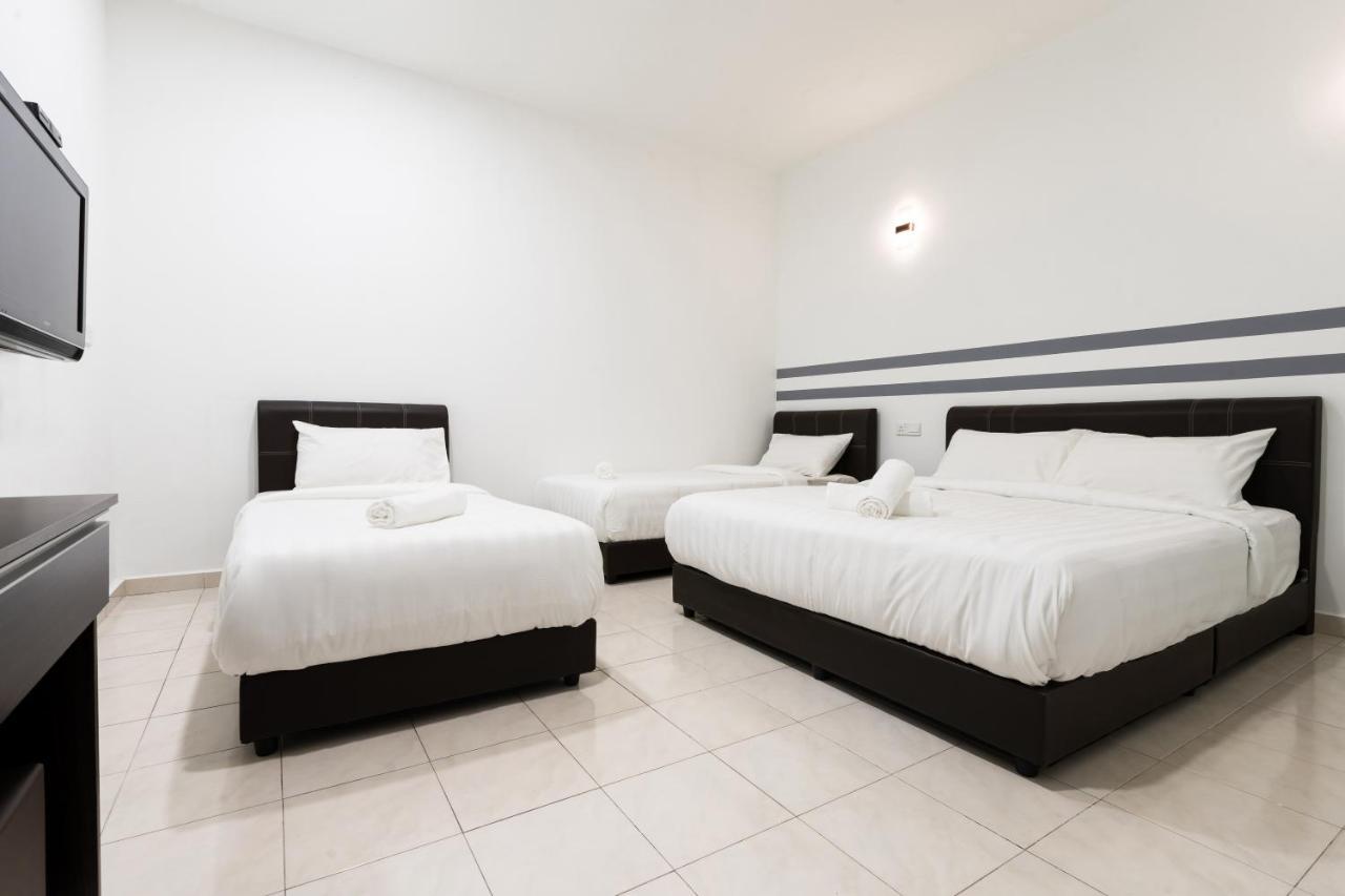 Ant Hotel Malacca Luaran gambar