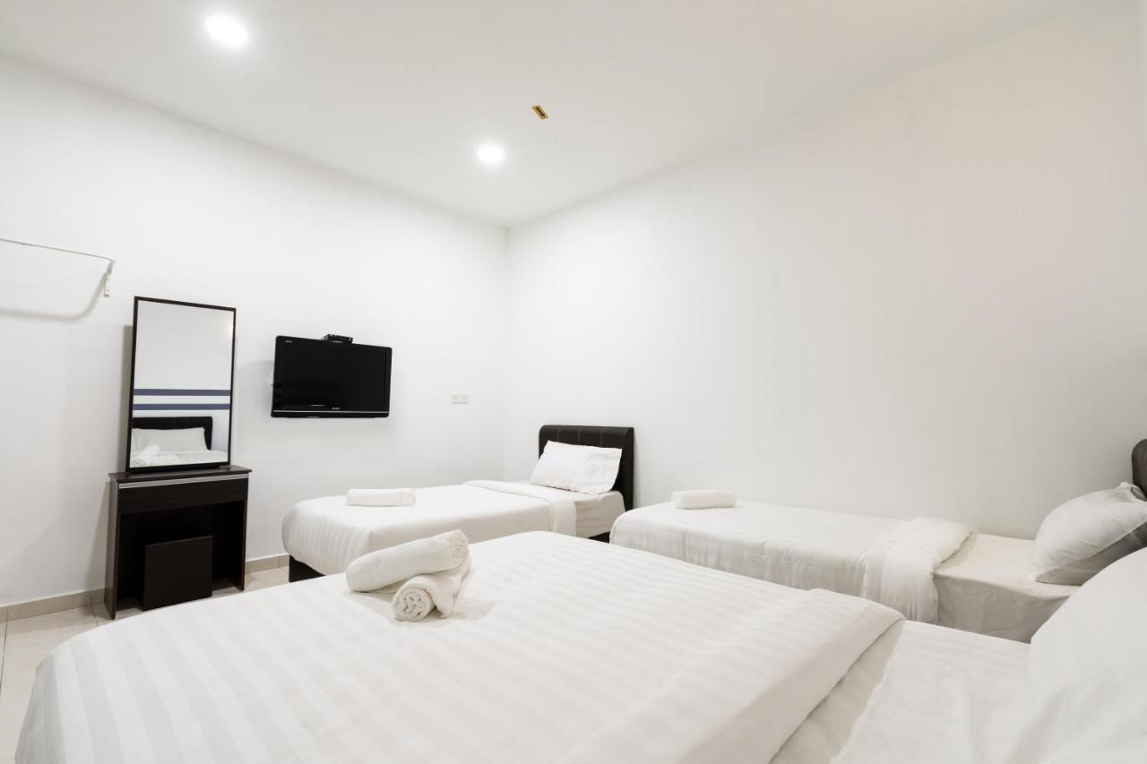 Ant Hotel Malacca Luaran gambar